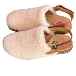 Born Shoes clogs Kat Napa Shearling Flat NEW size 6